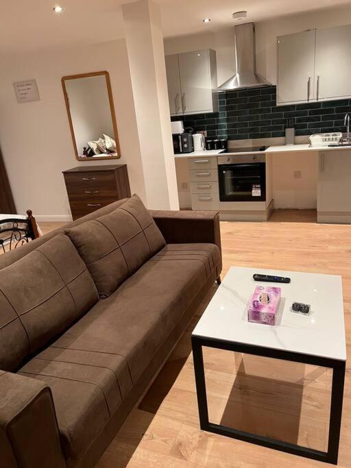 010- Lovely One Bedroom In Ealing F6 Exterior foto